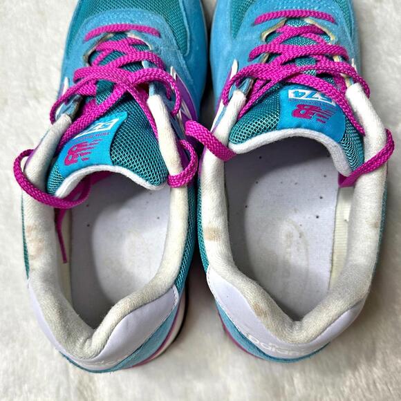 New Balance 574 V1 Blue Lace Up Sneakers Women’s 7 Athletic - Picture 5 of 9